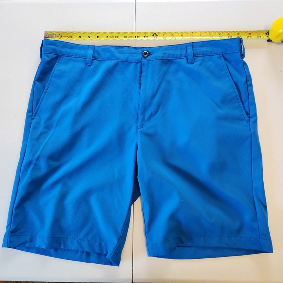 Izod Mens Flat Front Stretch Active Shorts 10" Blue Golf Golfing Size 42 Travel - Picture 6 of 8